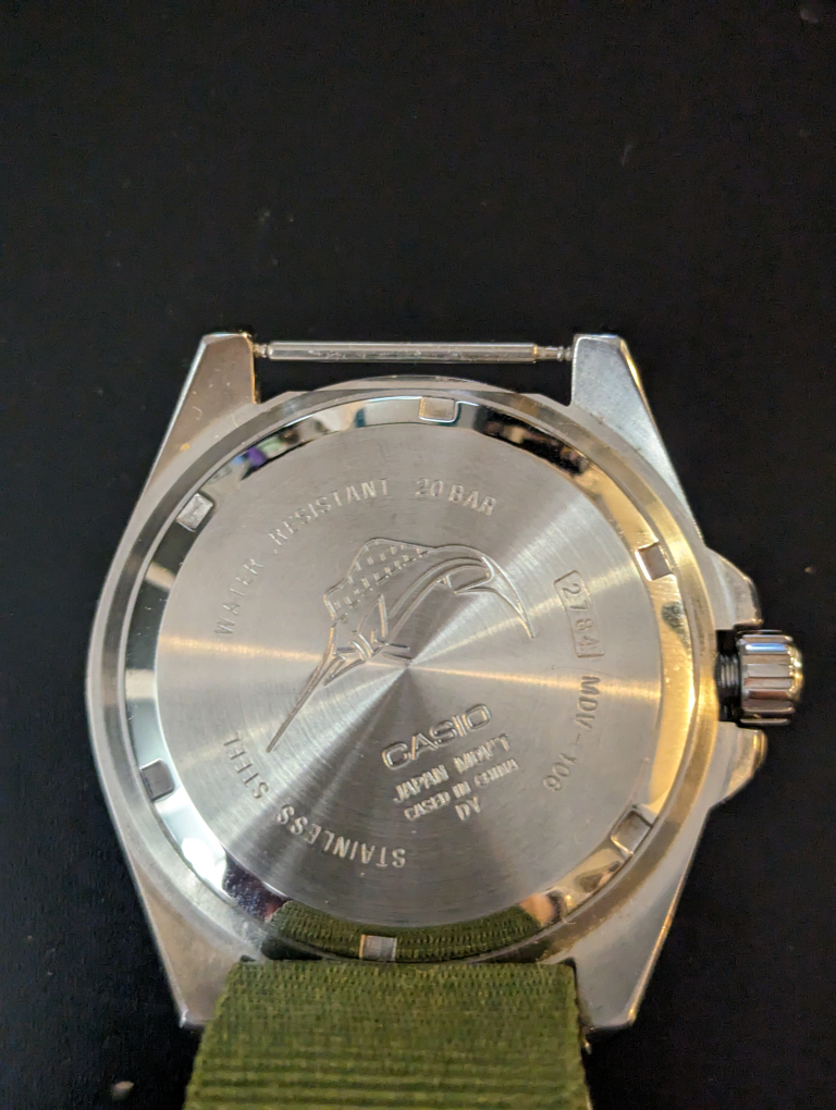 Casio MDV-106 Men's watch Classic green - photo 5