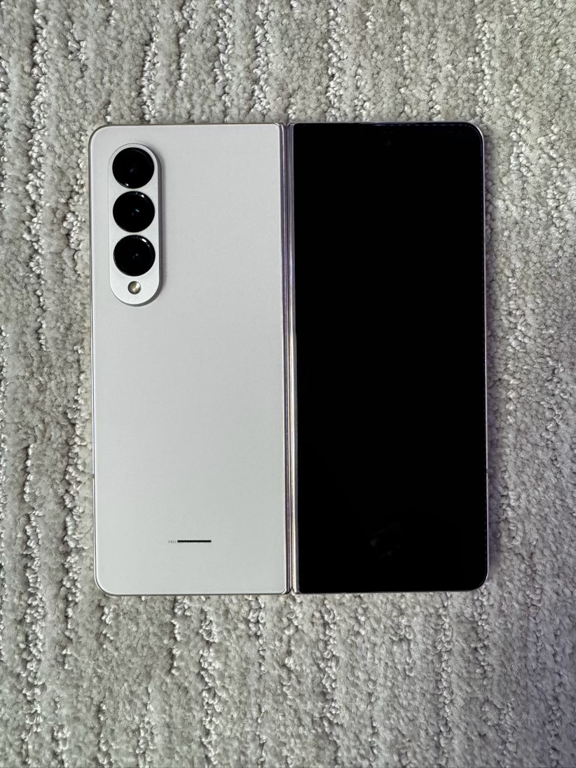 Samsung Galaxy Z Fold 4 256 GB Phantom White unlocked - photo 4