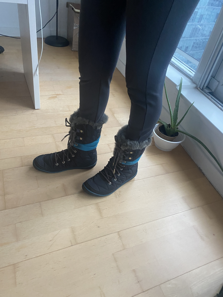 Columbia winter boots-used once image indicator(3)