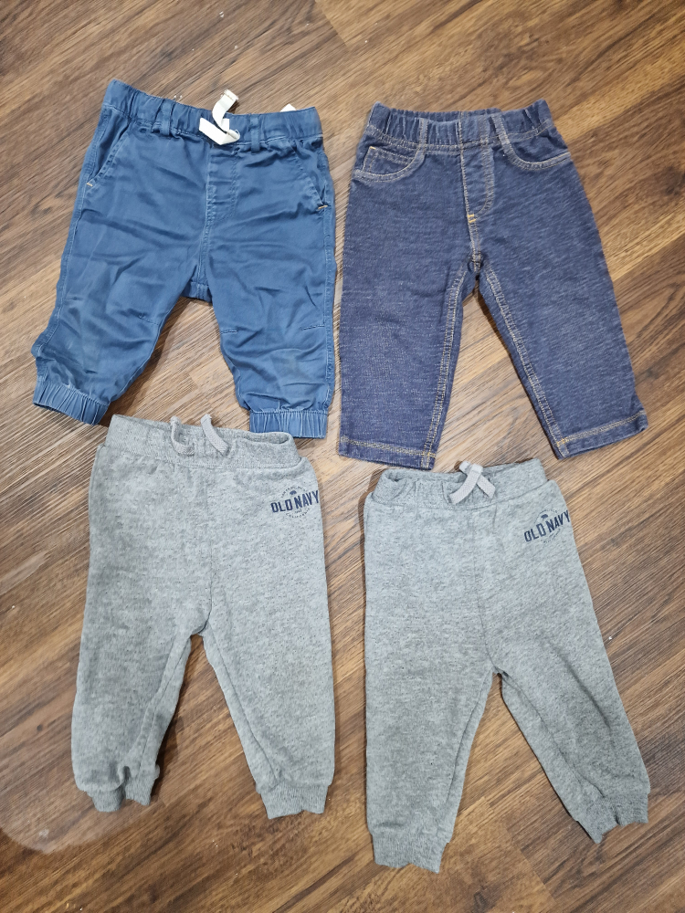 Baby boys clothes - 12 - 18 months (URGENT) image indicator(2)