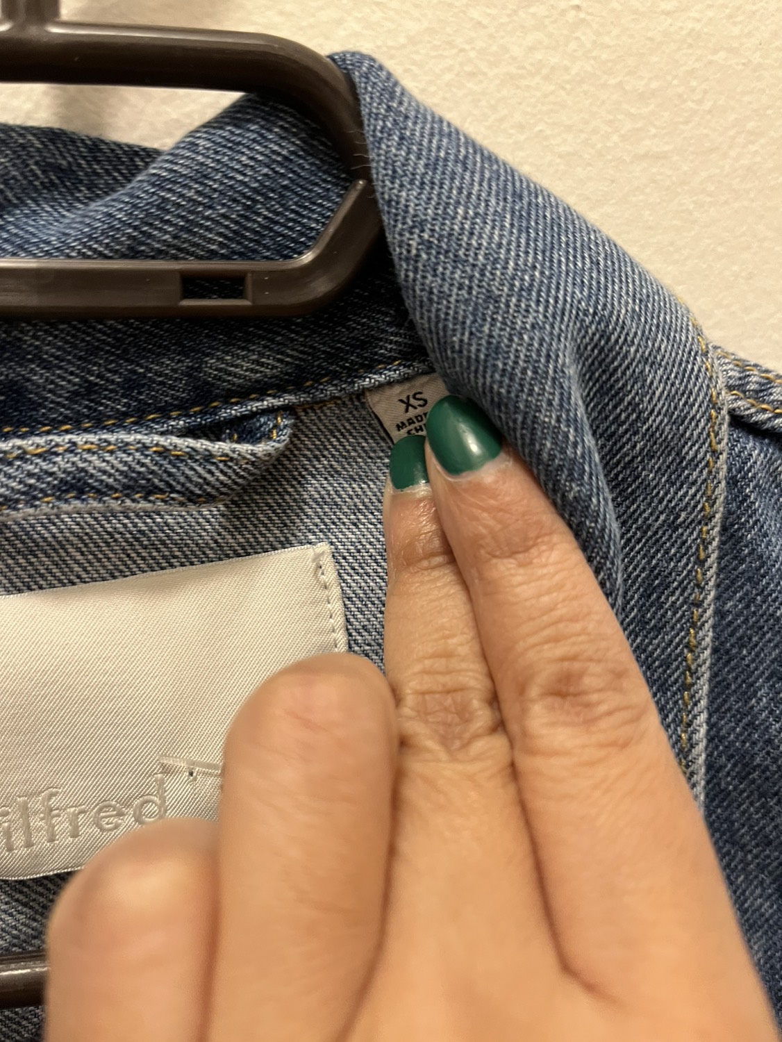 Aritzia Jean Jacket - photo 3