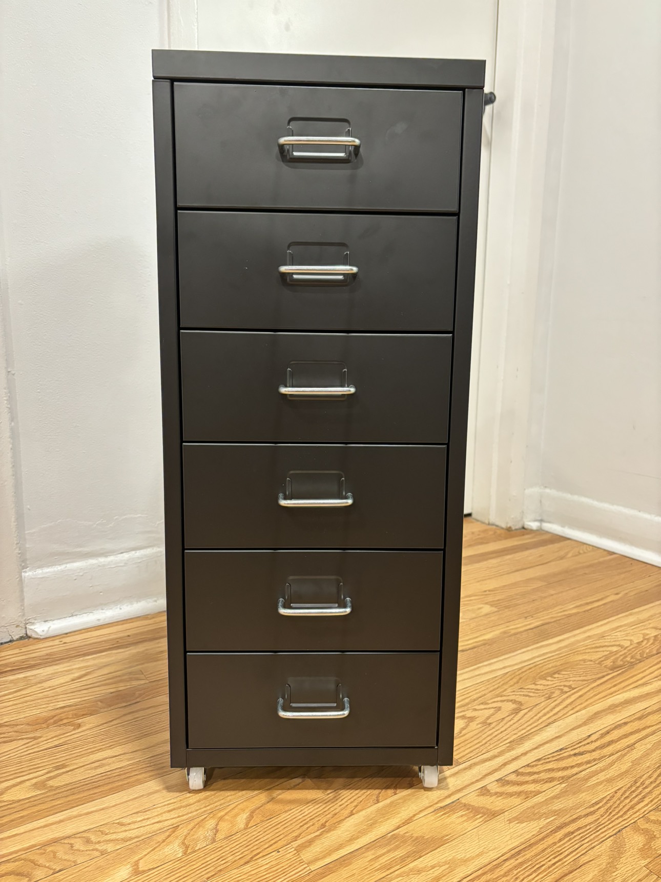 Ikea Drawer Unit thumbnail