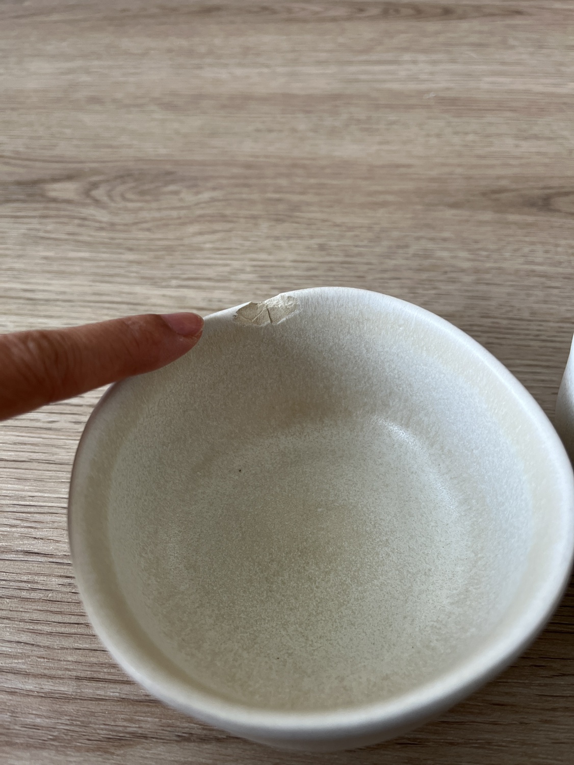 Small Ivory Stoneware Bowls - photo 4