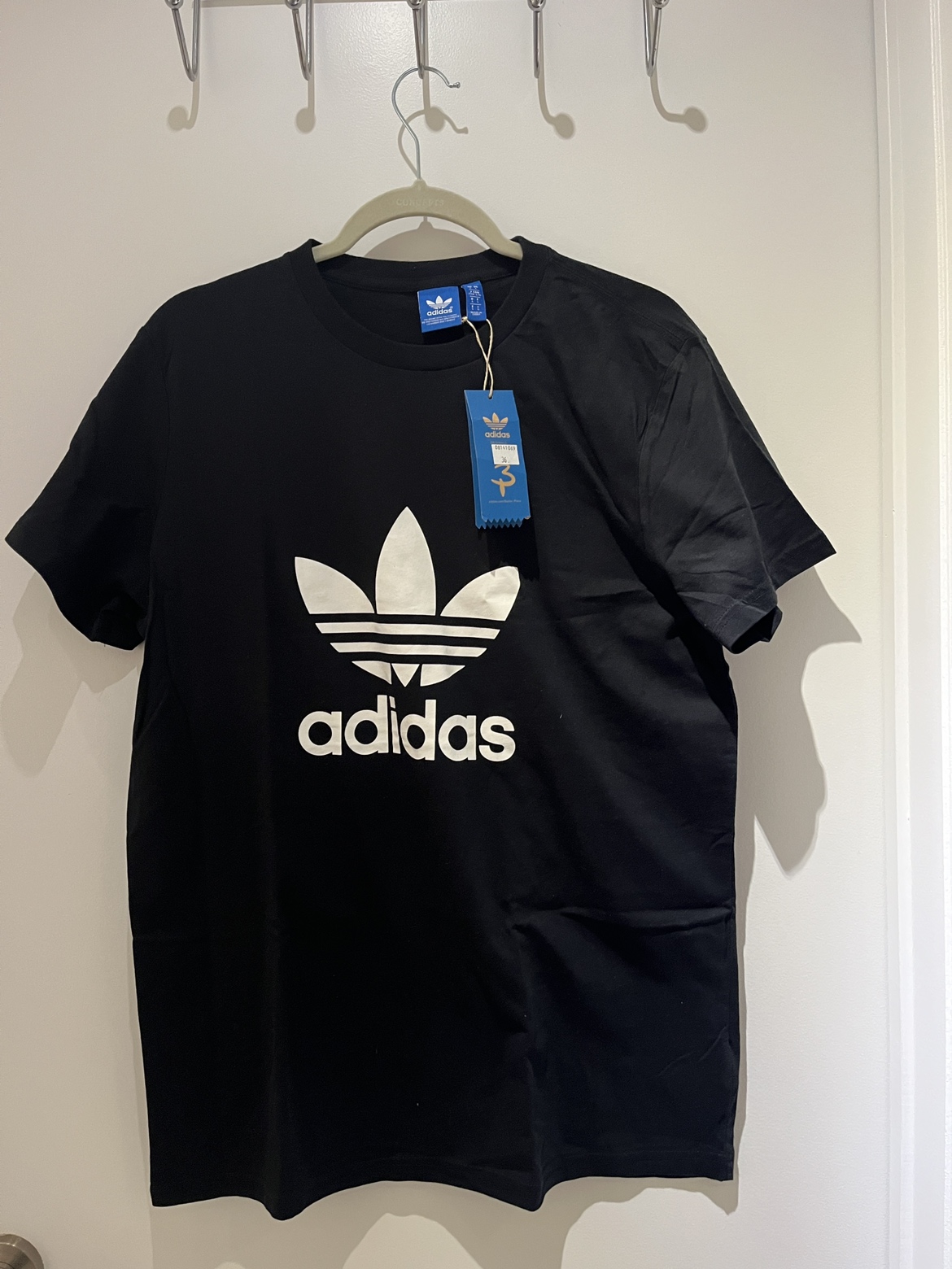 Adidas Tshirt thumbnail