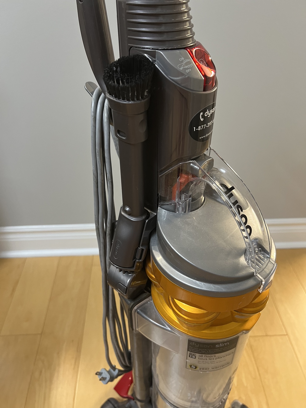 Dyson Vacuum DC18 image indicator(2)