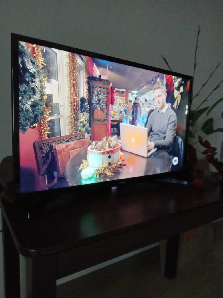 tv