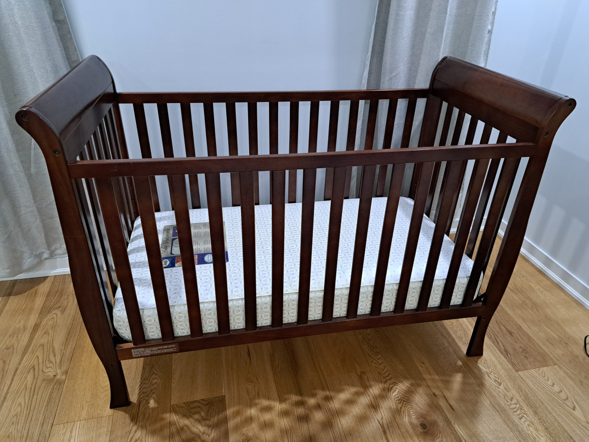 Baby crib - photo 2