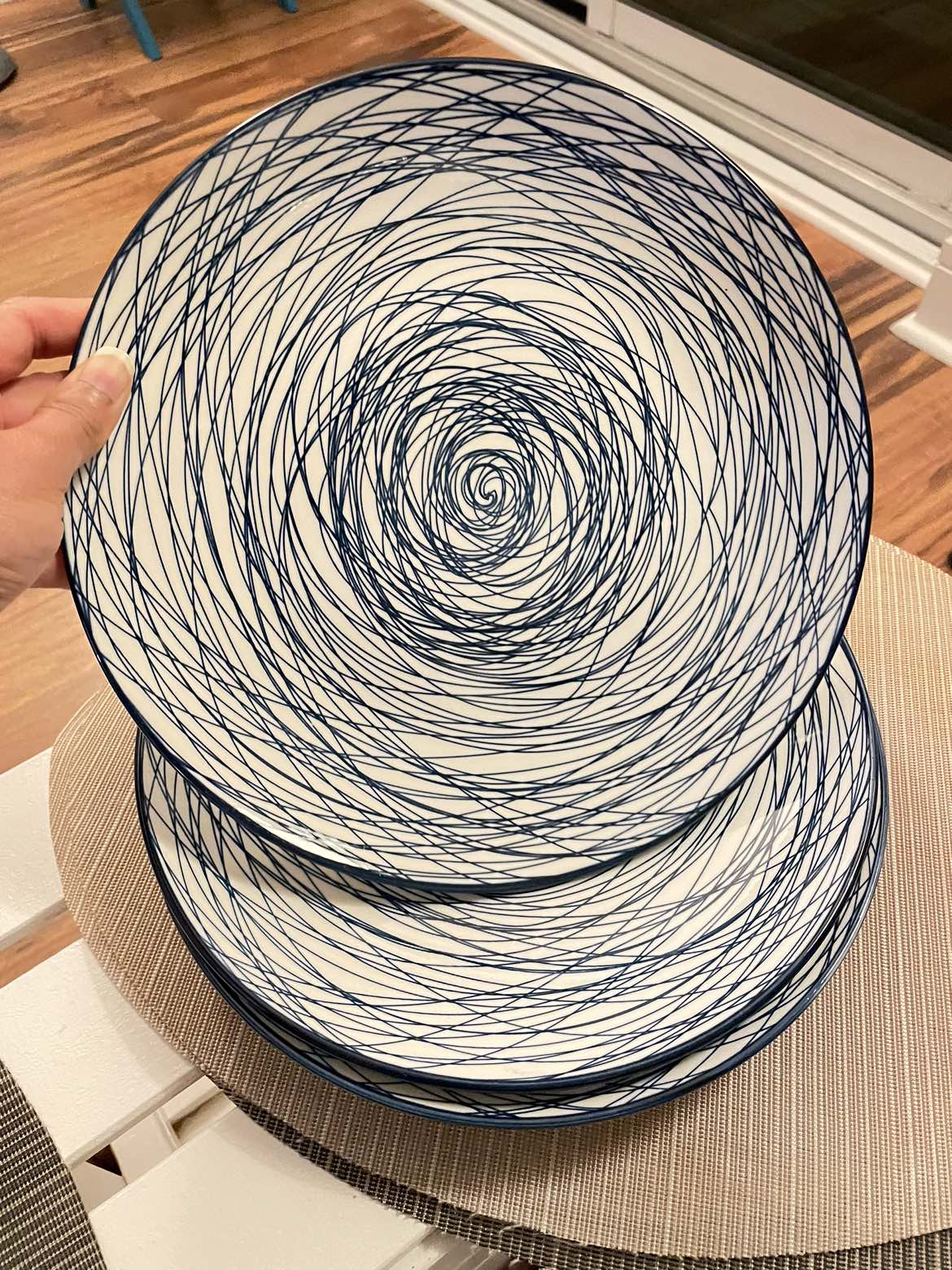Full size plates- 4, blue and white pattern