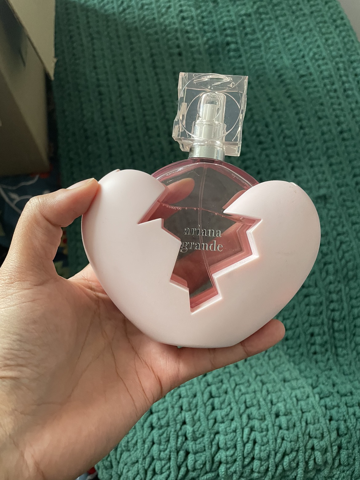 Ariana Grande Thank u next perfume - photo 2