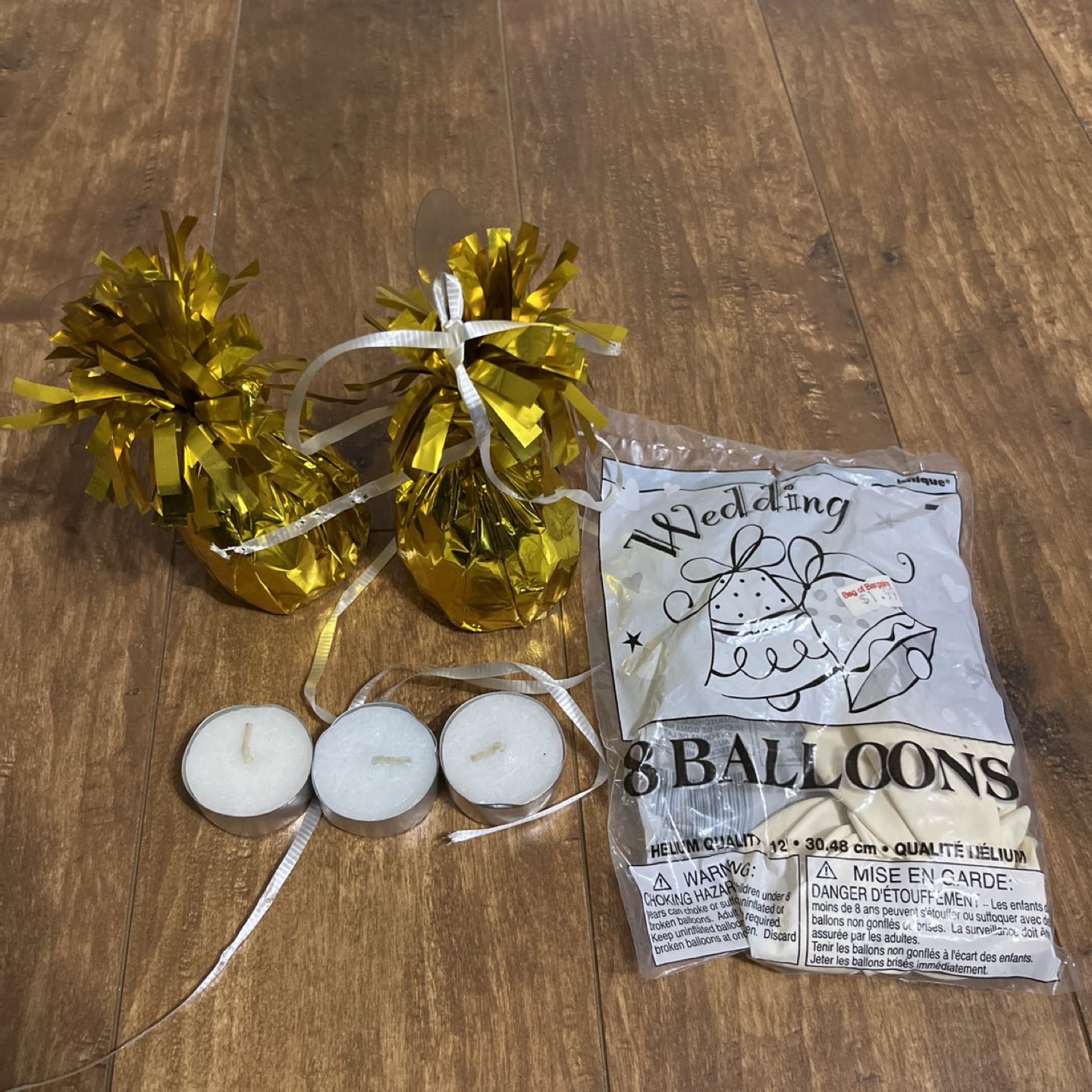 #freecycle a bag of wedding balloons & 2 weights, 3 candles thumbnail