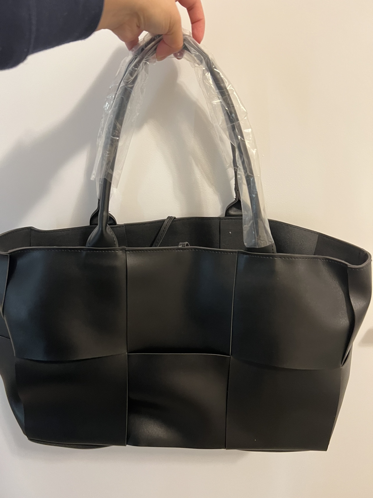 Black Leather Tote Bag (Bottega Style) thumbnail