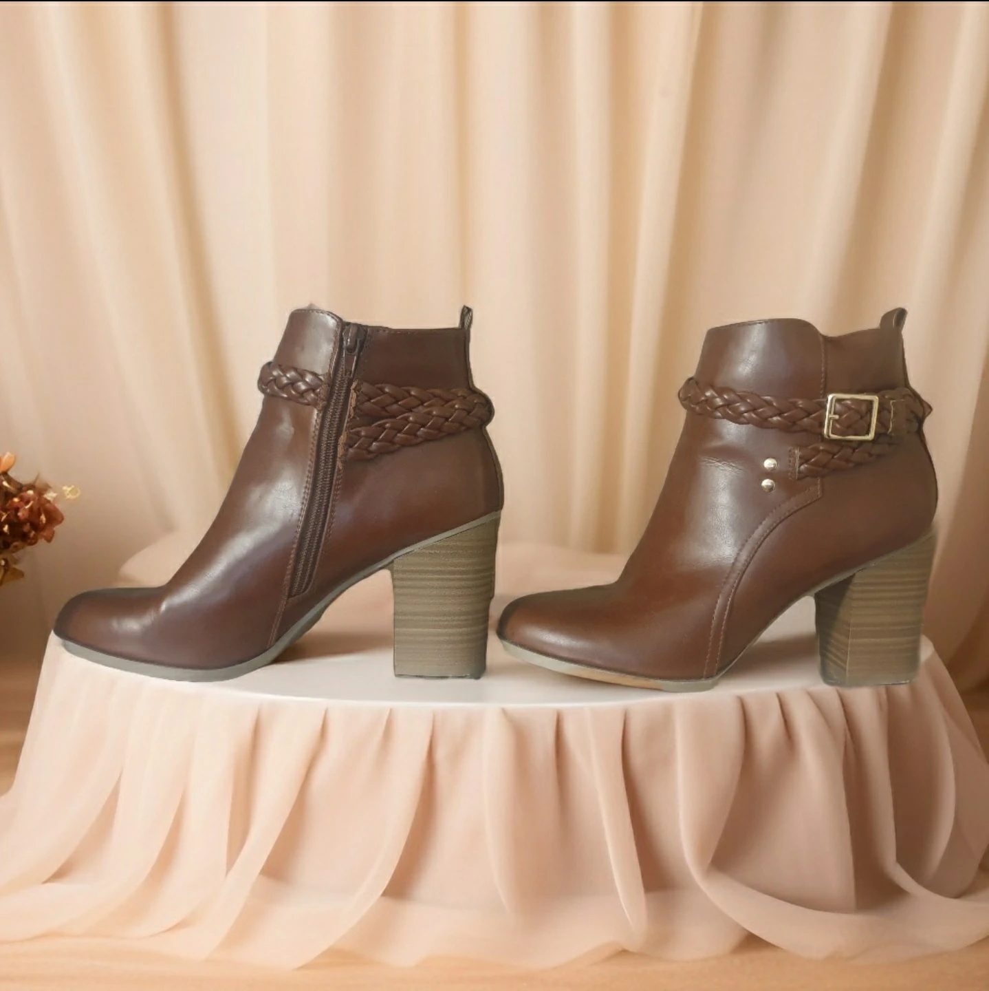Brown Boots - Size 9 - photo 2