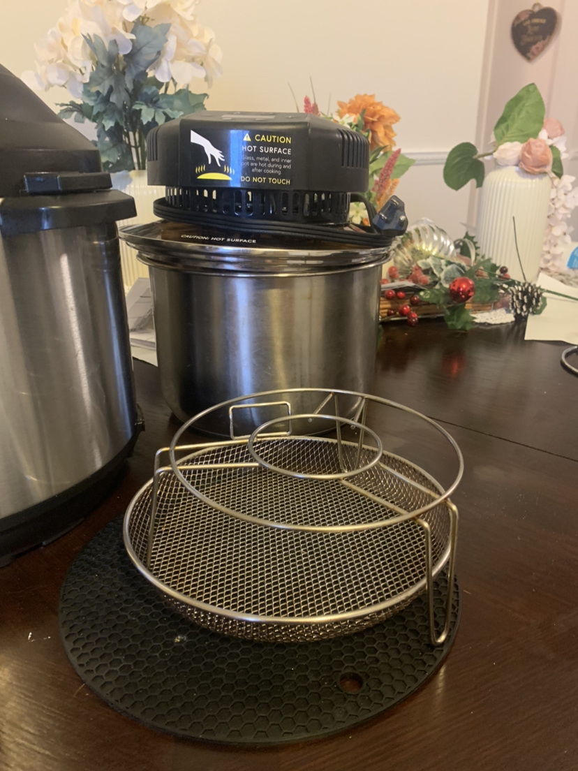 Instant Pot Ultra 60 Ultra 6 Qt 10-in-1 and air fryer lid - photo 2