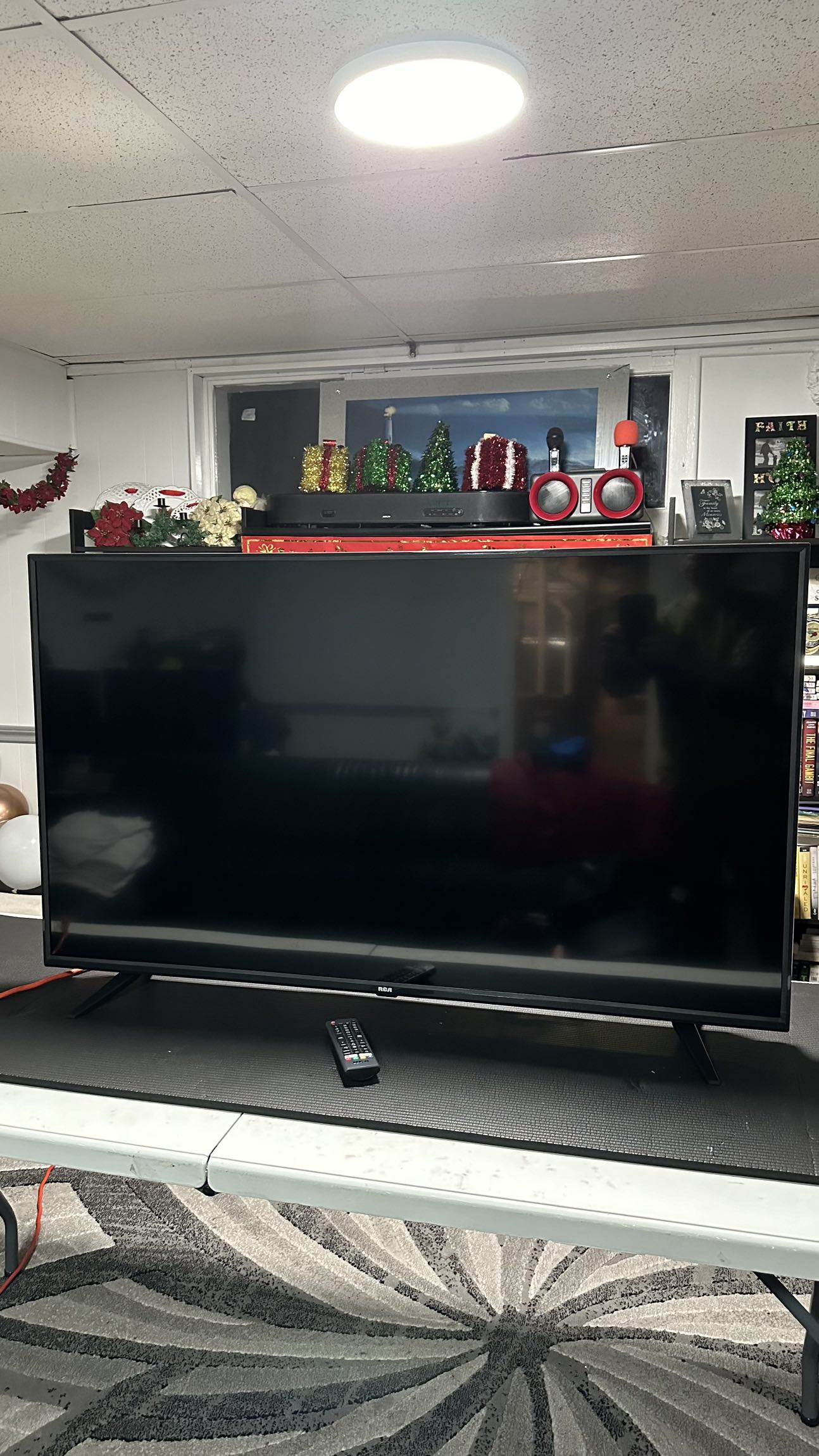 RCA 50"  smart 4k UHD