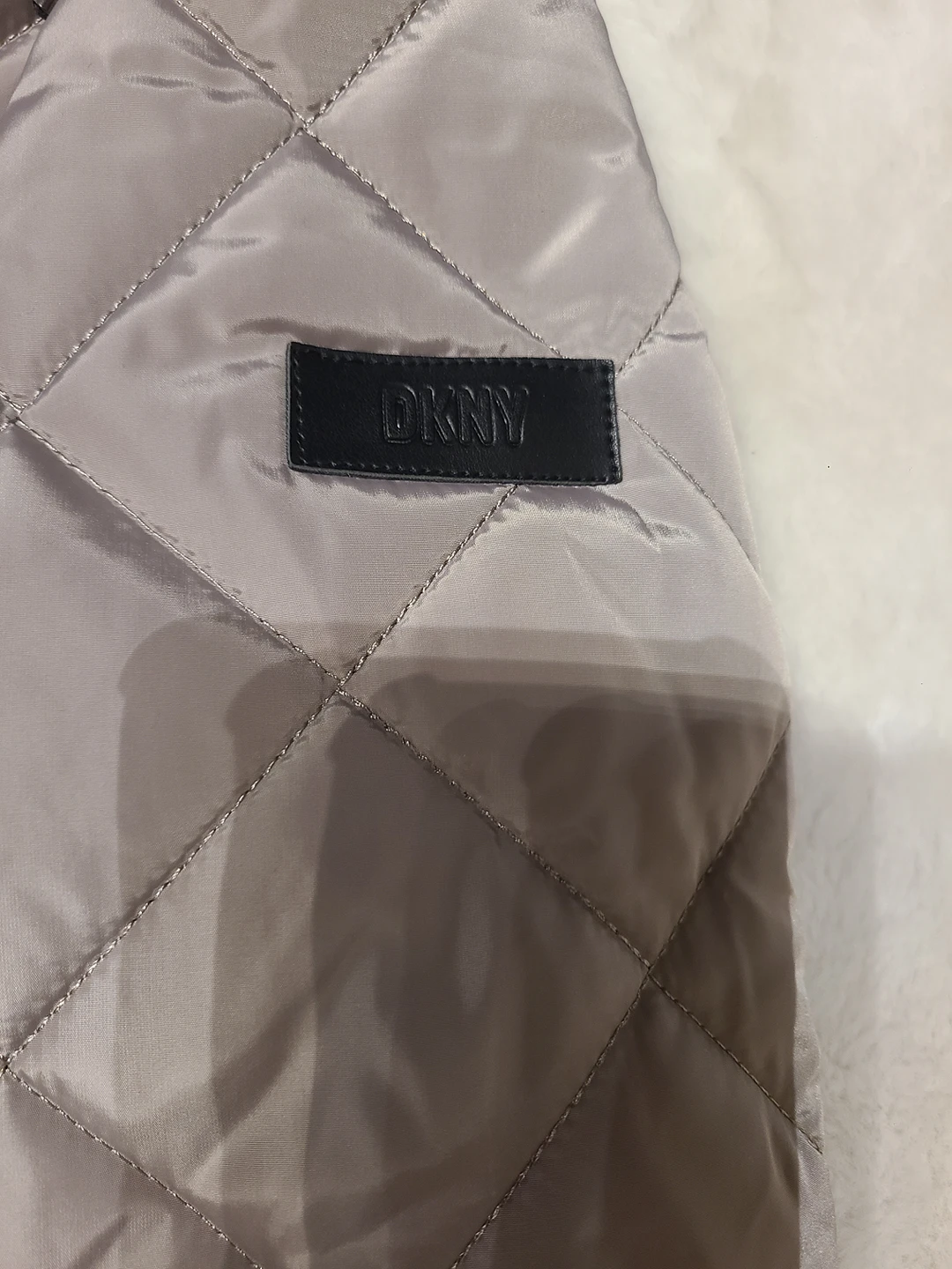 DKNY Quilted Zip-Up Jacket Size Small image indicator(4)
