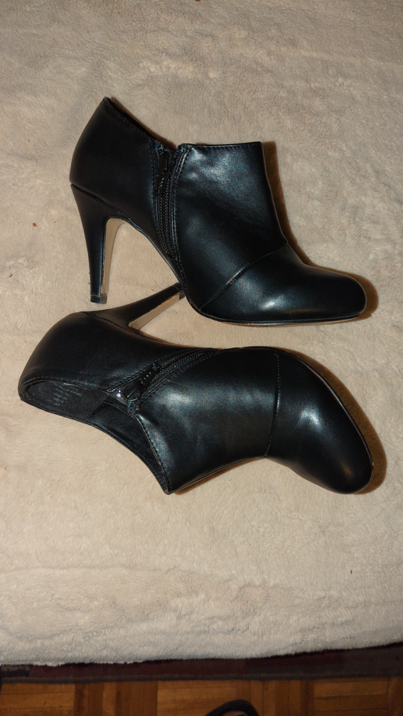 Black heel low cut Boots - photo 4