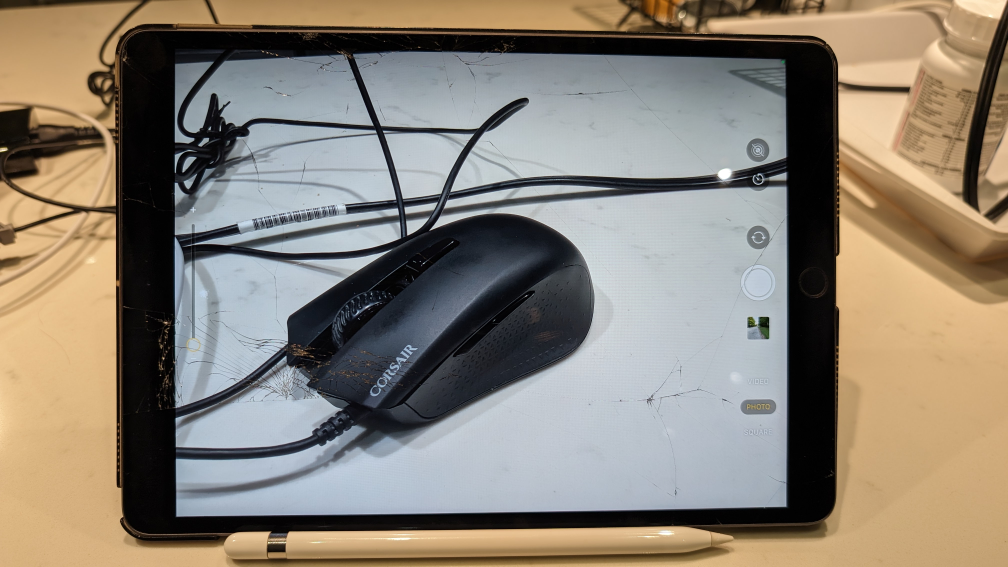 iPad Air 10.5" - 64GB + Apple Pencil - READ image indicator(4)