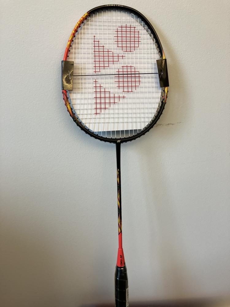 Yonex Astrox E13 Senior Badminton Racquet image indicator(2)