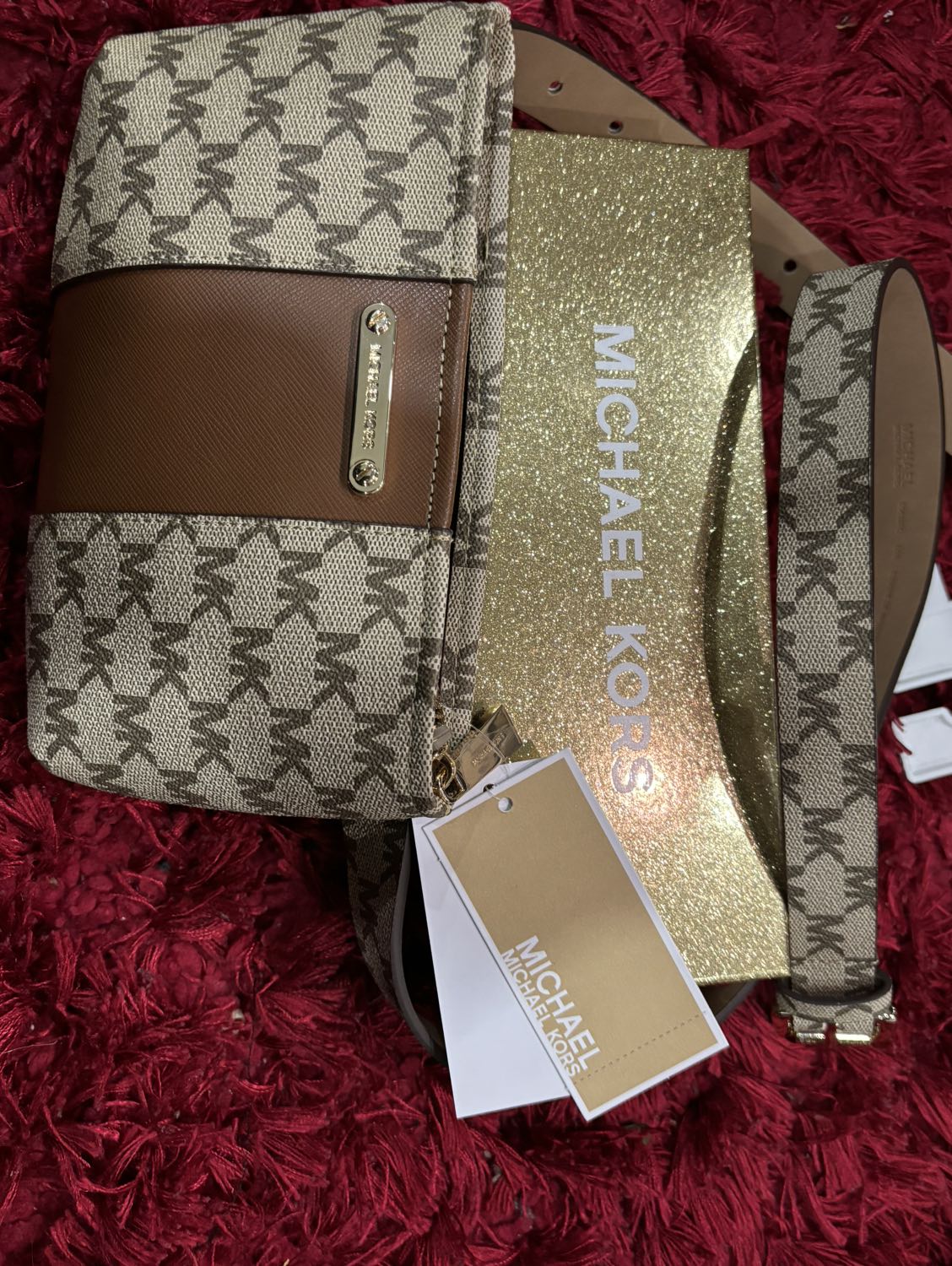 Michael Kors Belt Bag New image indicator(5)