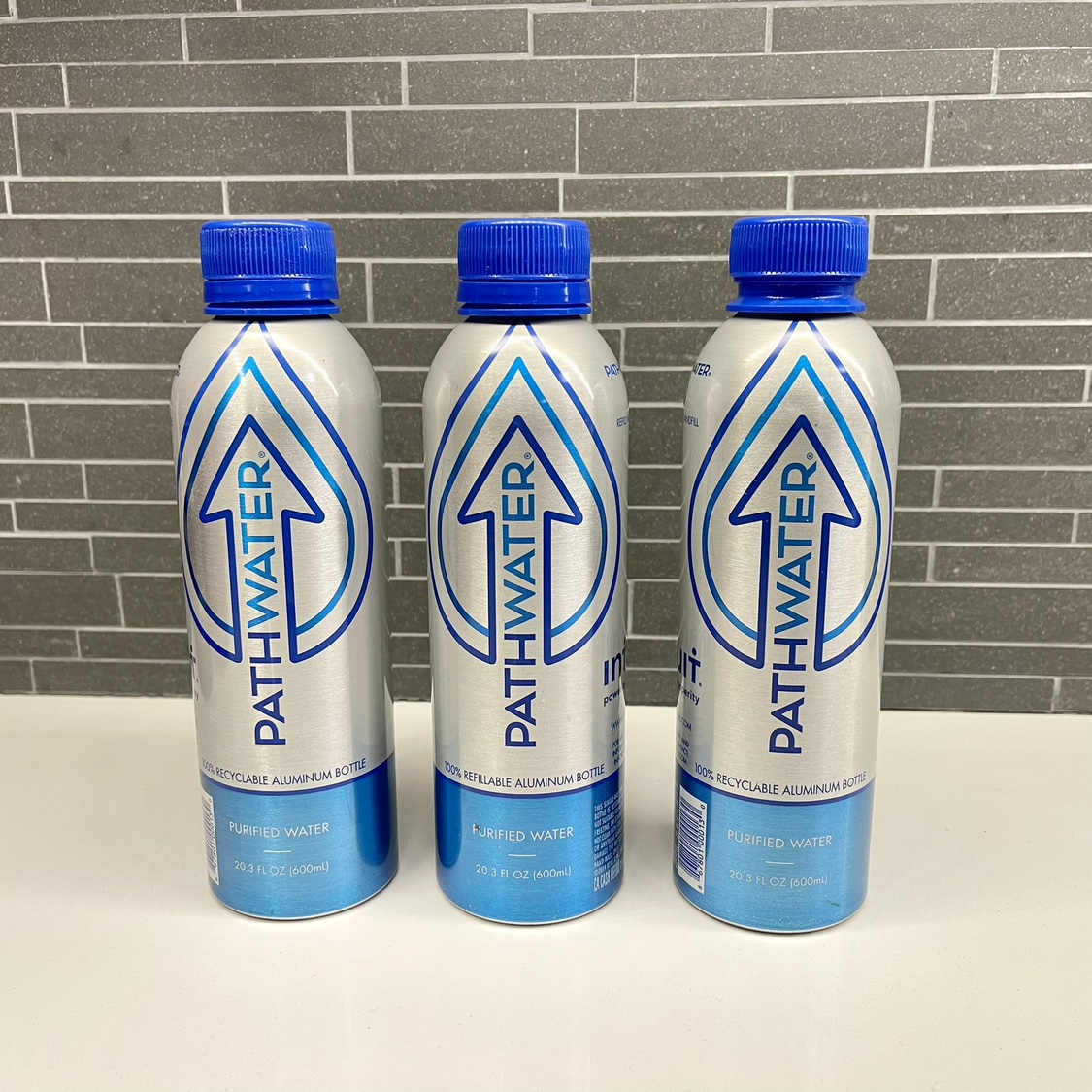 Set of Three Refillable Aluminum Bottles, 600ml #freecycle thumbnail