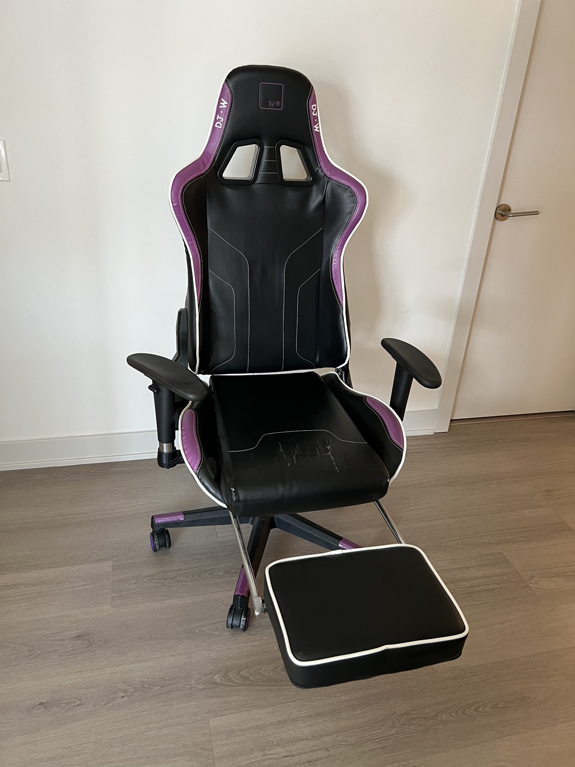 Office chair desk image indicator(2)