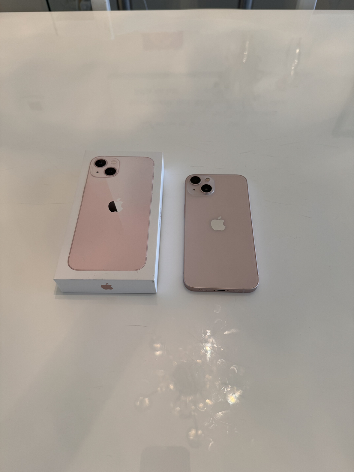 Unlocked pink iPhone 13 in euc - photo 4