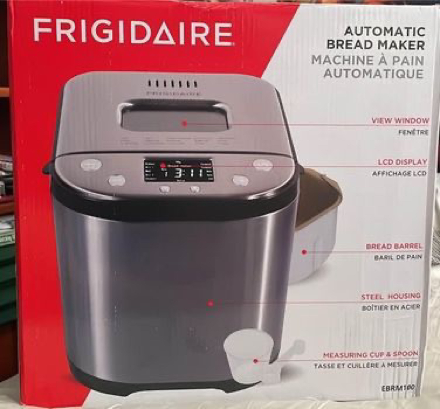 Frigadaire Automatic Bread Maker - photo 2