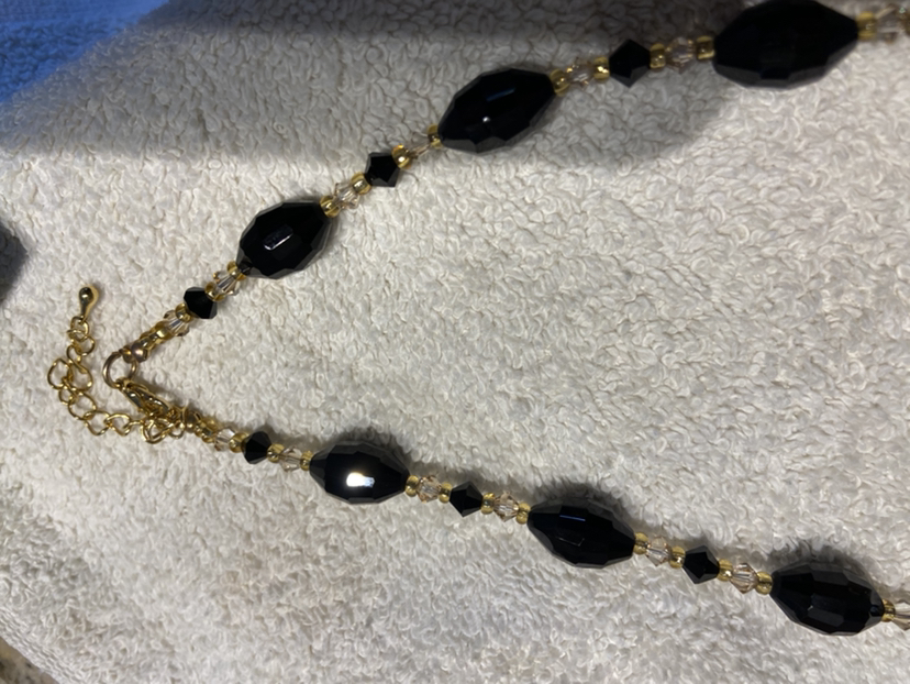 Necklace and earrings set jewellery image indicator(4)