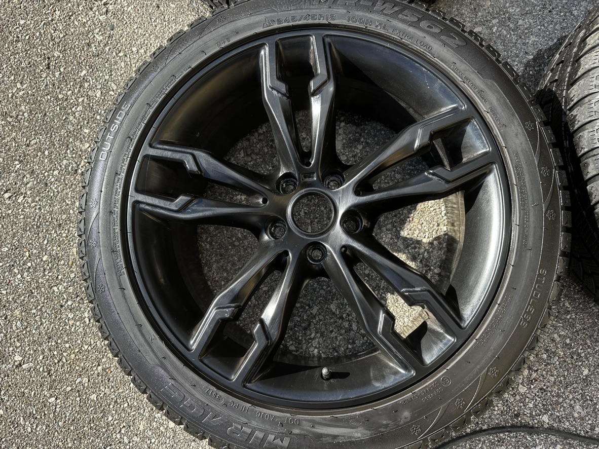 Set Winter rims and tire - photo 3