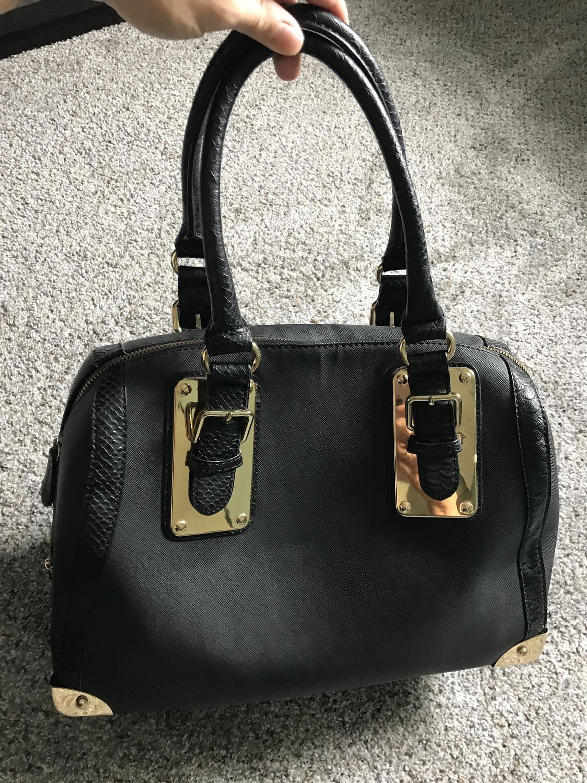 Black and gold ALDO bag - photo 2