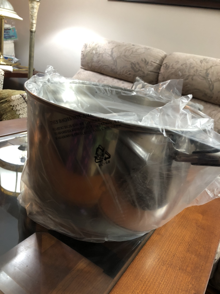 Carrera Stainless Pot and Lid - photo 4