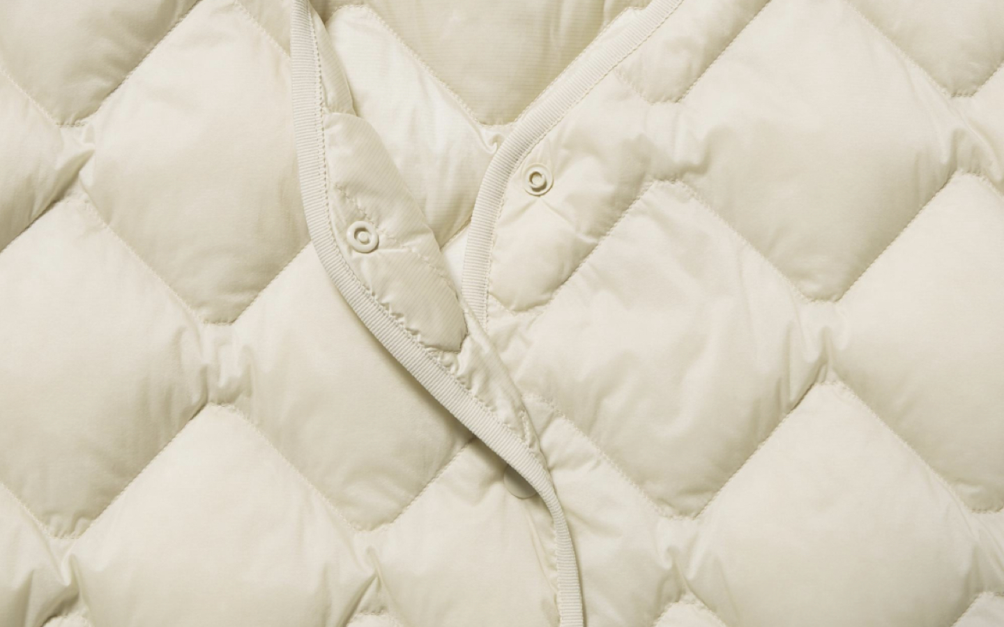 Uniqlo - Ultra Light Down Relaxed Jacket (size XL) image indicator(6)