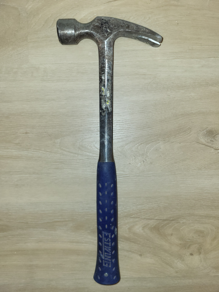 Estwing 28oz Framing Hammer