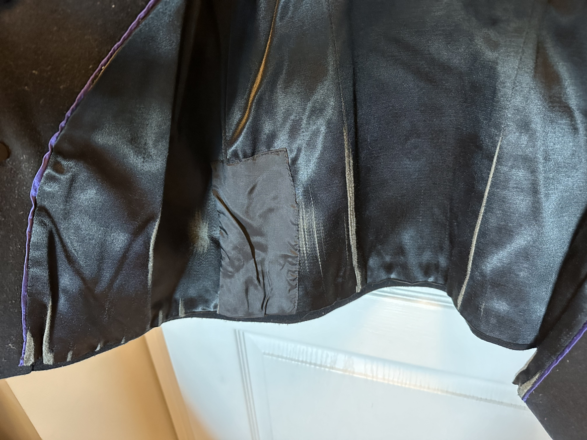 Aritzia wool coat - Medium image indicator(4)