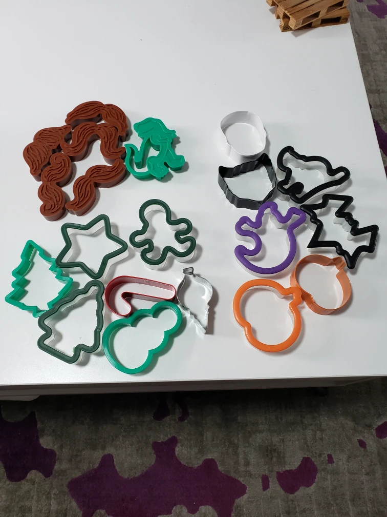 cookie cutter lot thumbnail