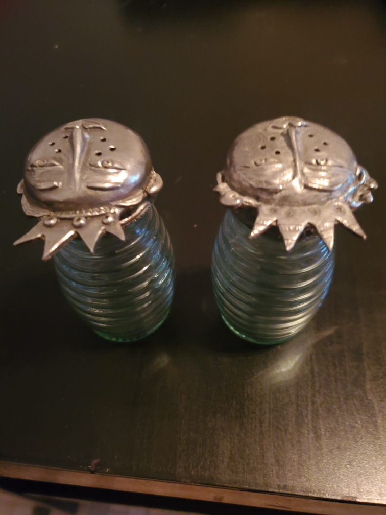 Pewter Prince And Pauper salt and pepper shakers image indicator(3)