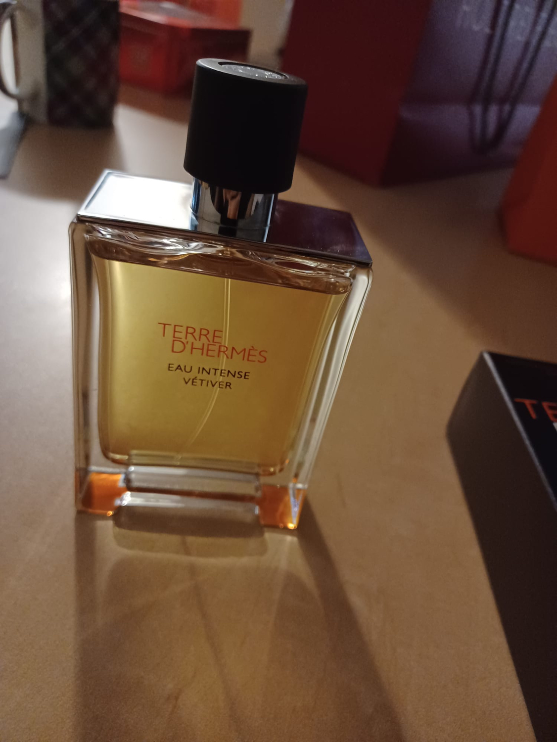 Terre ď hermes, eau de parfum 100ml image indicator(2)