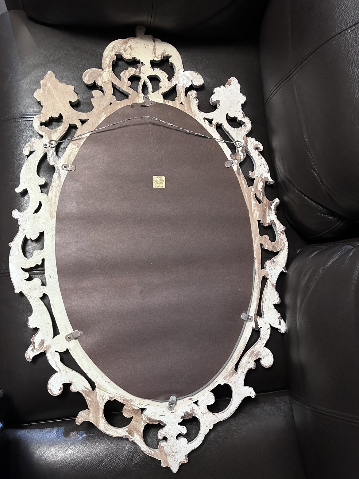 Cream colour oval mirror with gold brush finish - photo 4