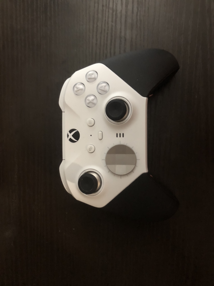 Xbox Elite Series 2 Core Controller - photo 3