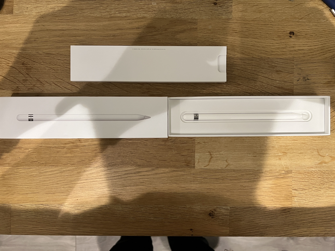 First Generation Apple Pencil image indicator(4)