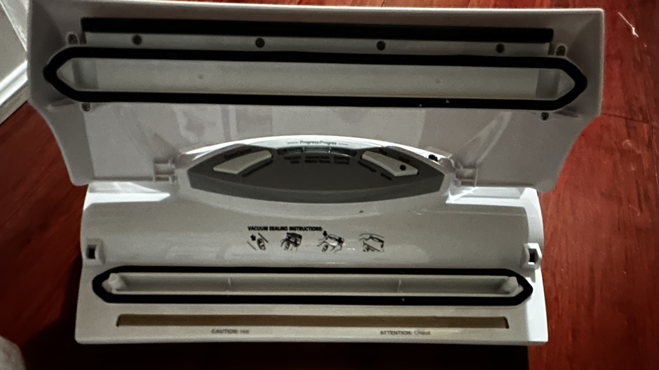 Seal-A-Meal VS230 Vacuum Food Sealer, White - photo 2