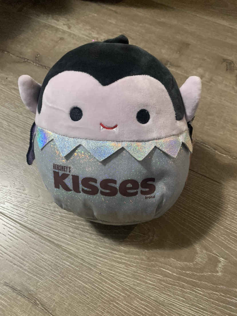 $10 Hersey Kisses Squishmallow 10” ( NWT)
