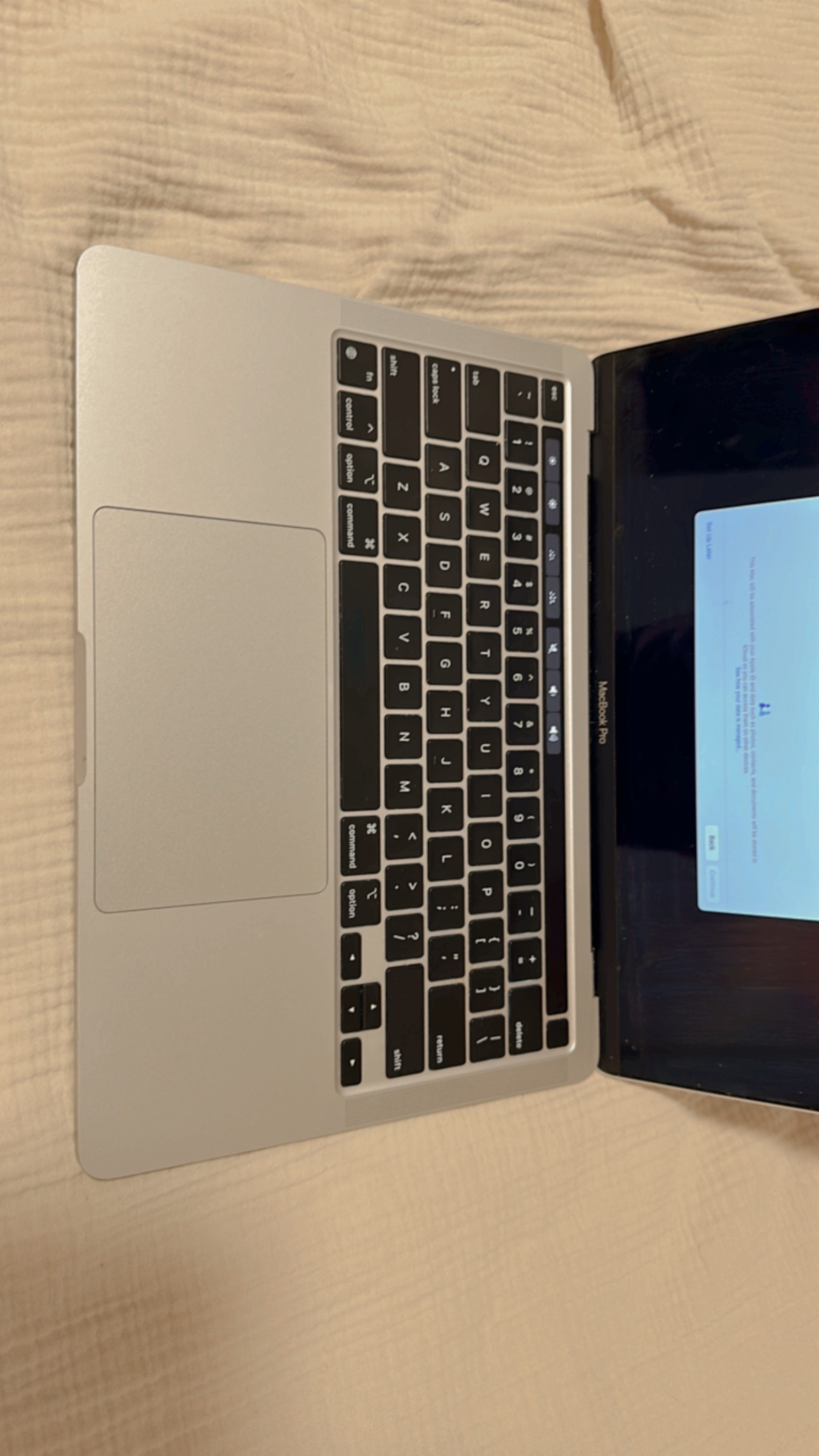 Macbook pro m1 2020 - photo 3