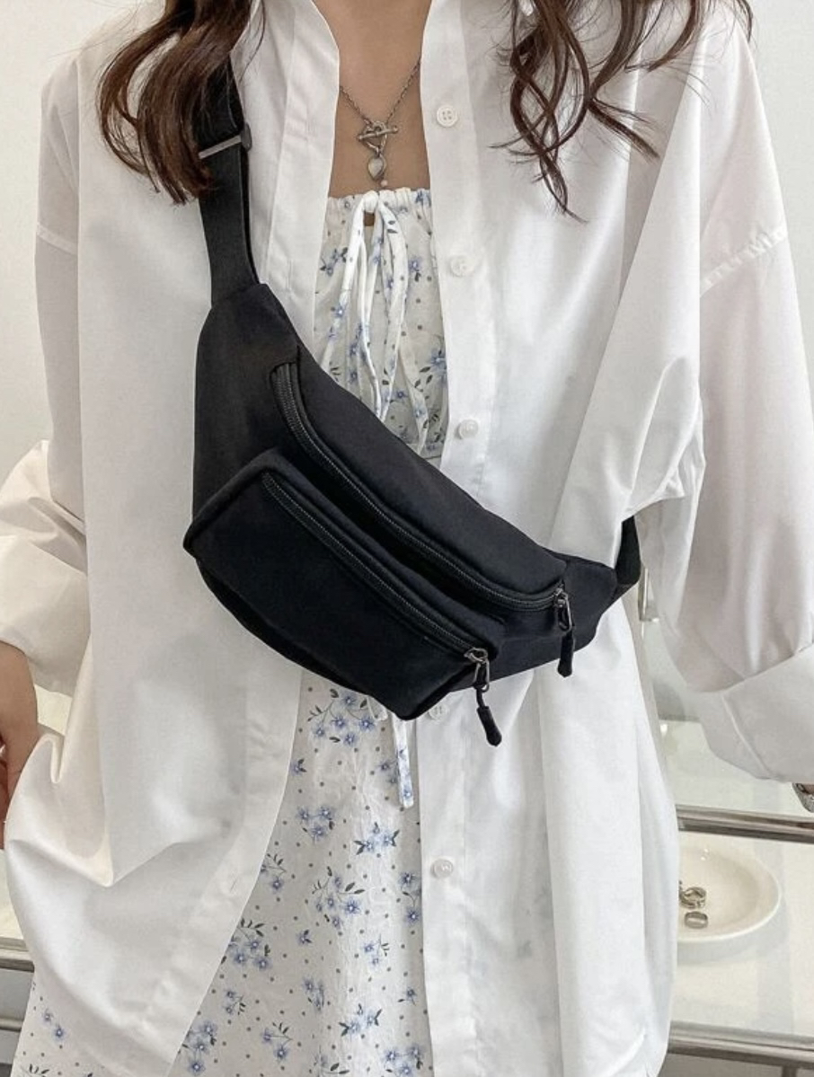 Black Fanny pack