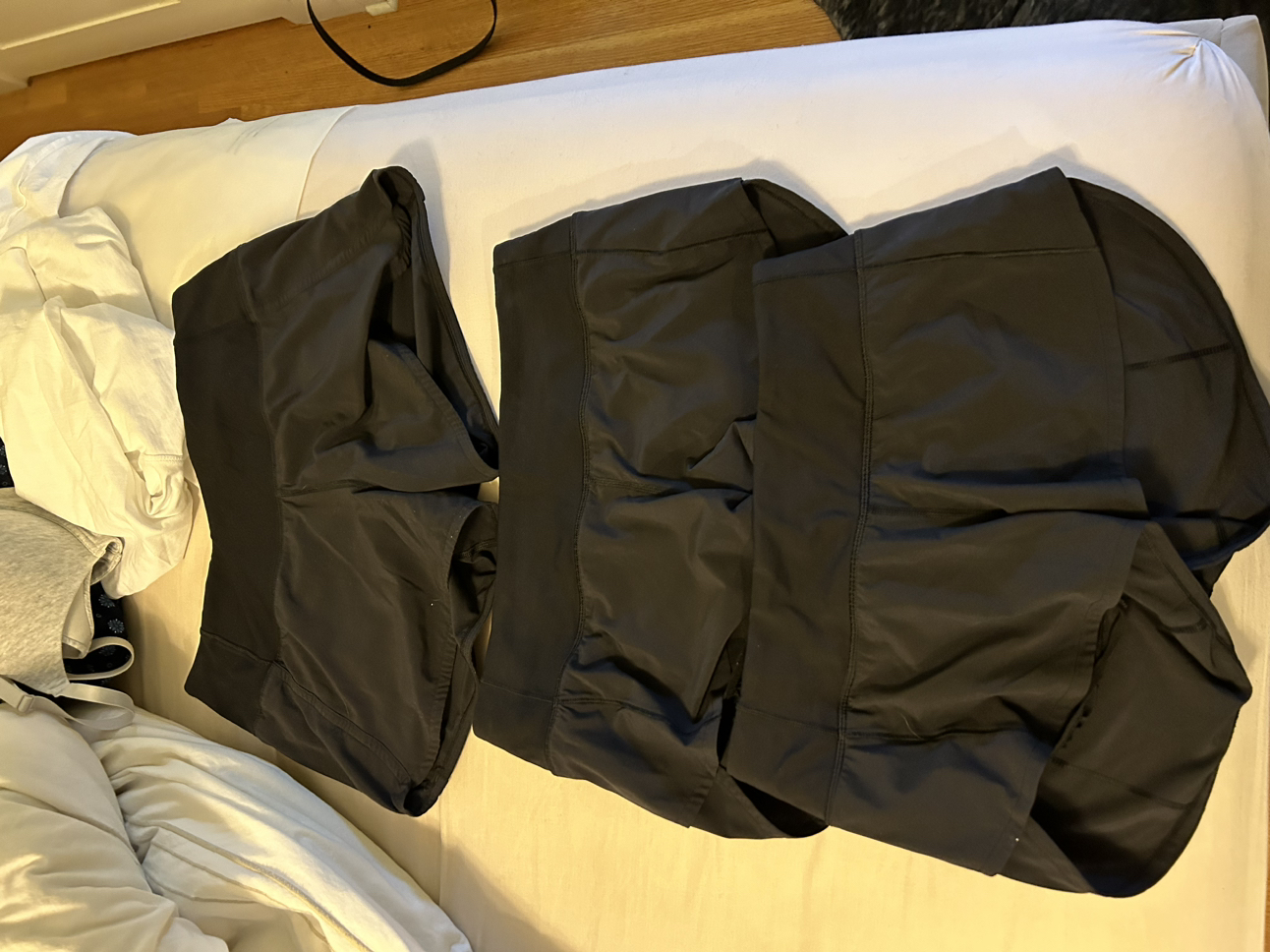lulu lemon running shorts sz 6 - photo 4