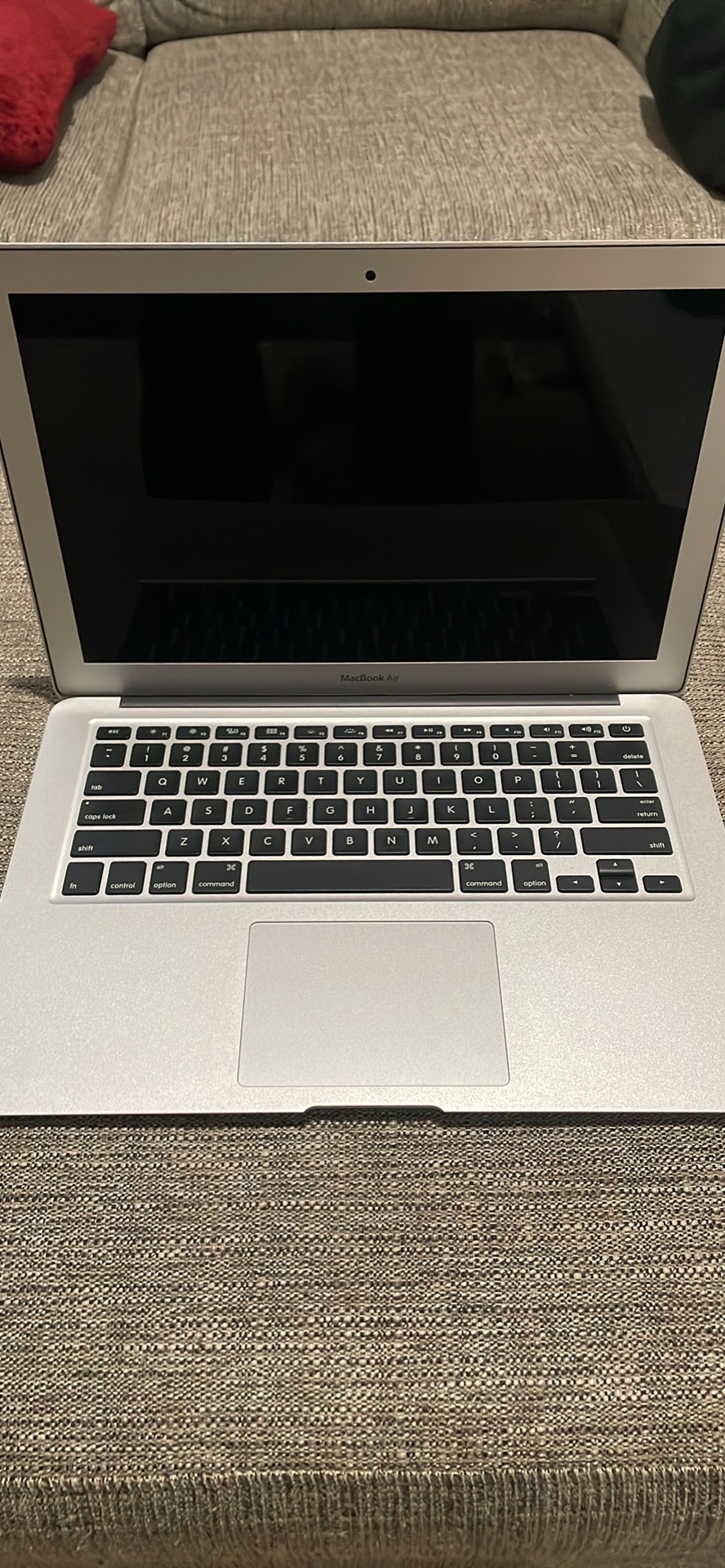 MacBook Air 2017 in mint condition - photo 2