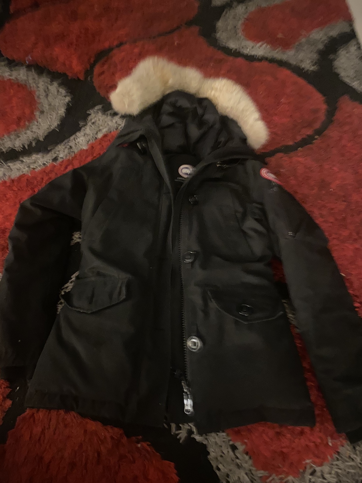 Canada goose jacket XS image indicator(2)