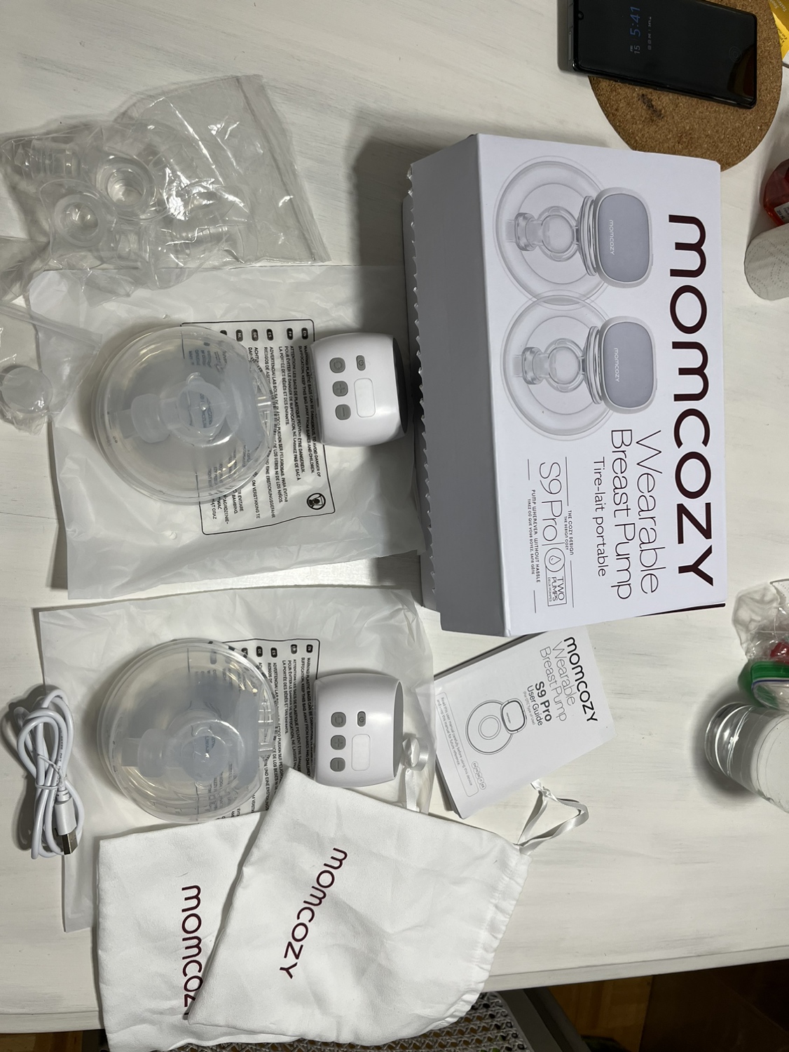 Momcozy hands free breast pump thumbnail