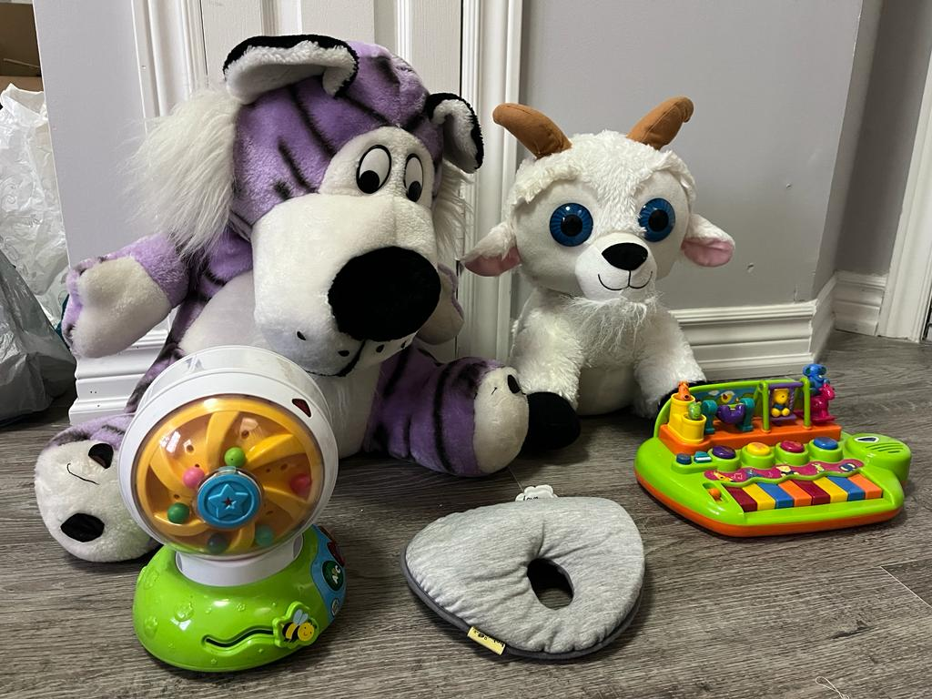 #freecycle all toys free thumbnail