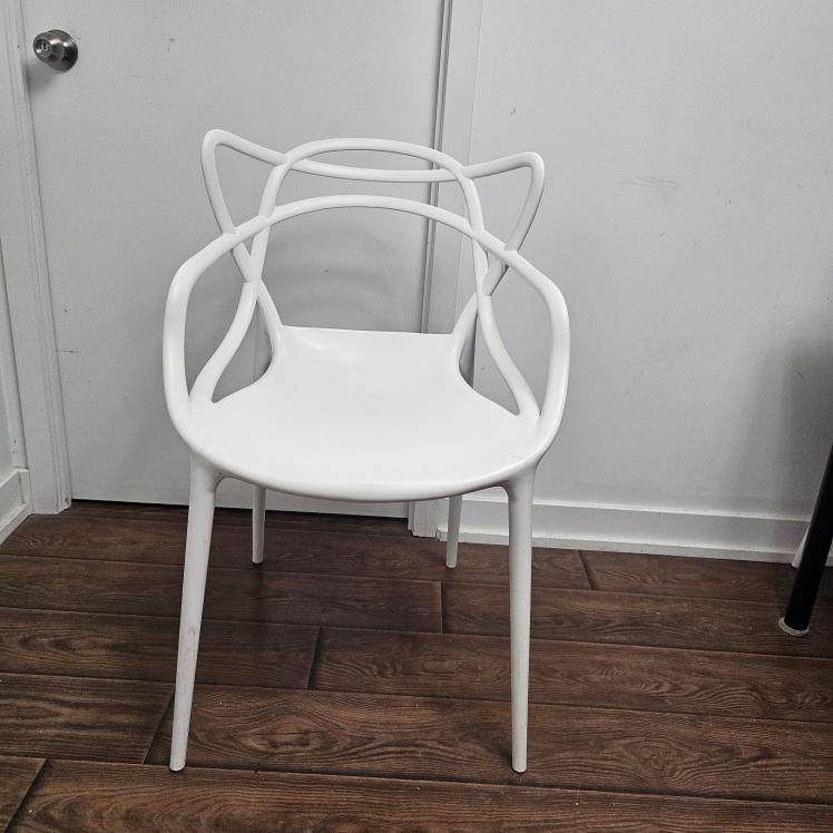 Chair - photo 2